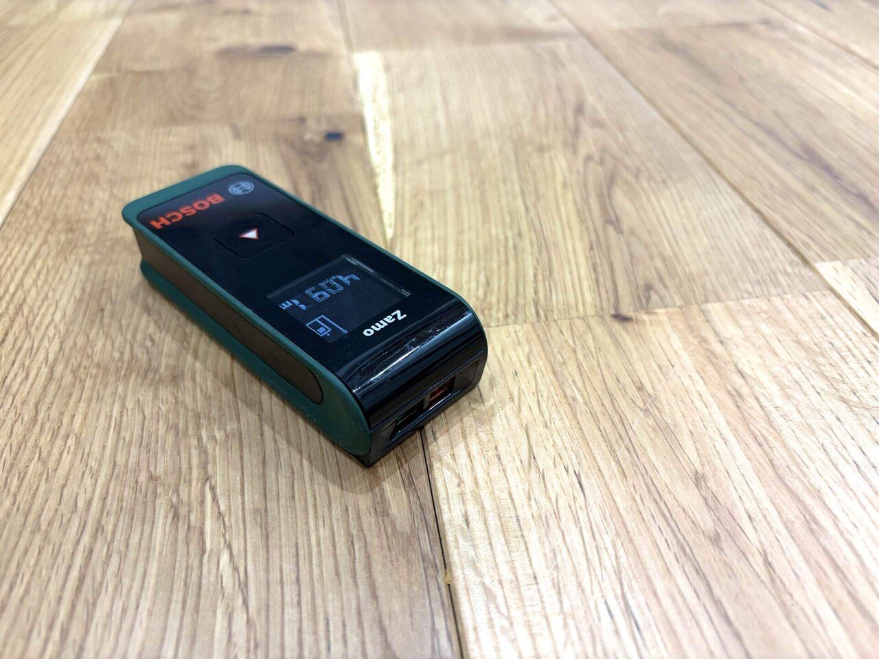 BOSCHレーザー距離計はDIYの強い味方