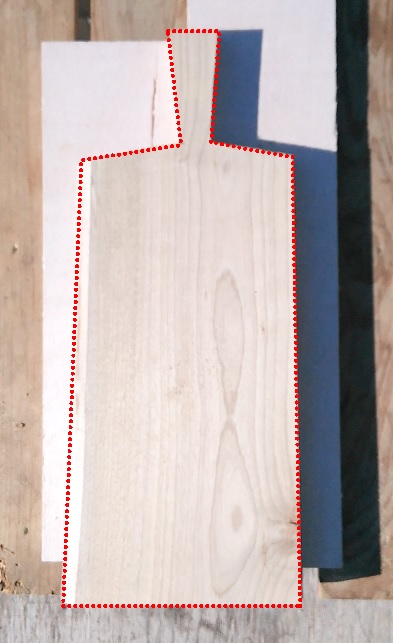 ジグソーでカットしたカッティングボード