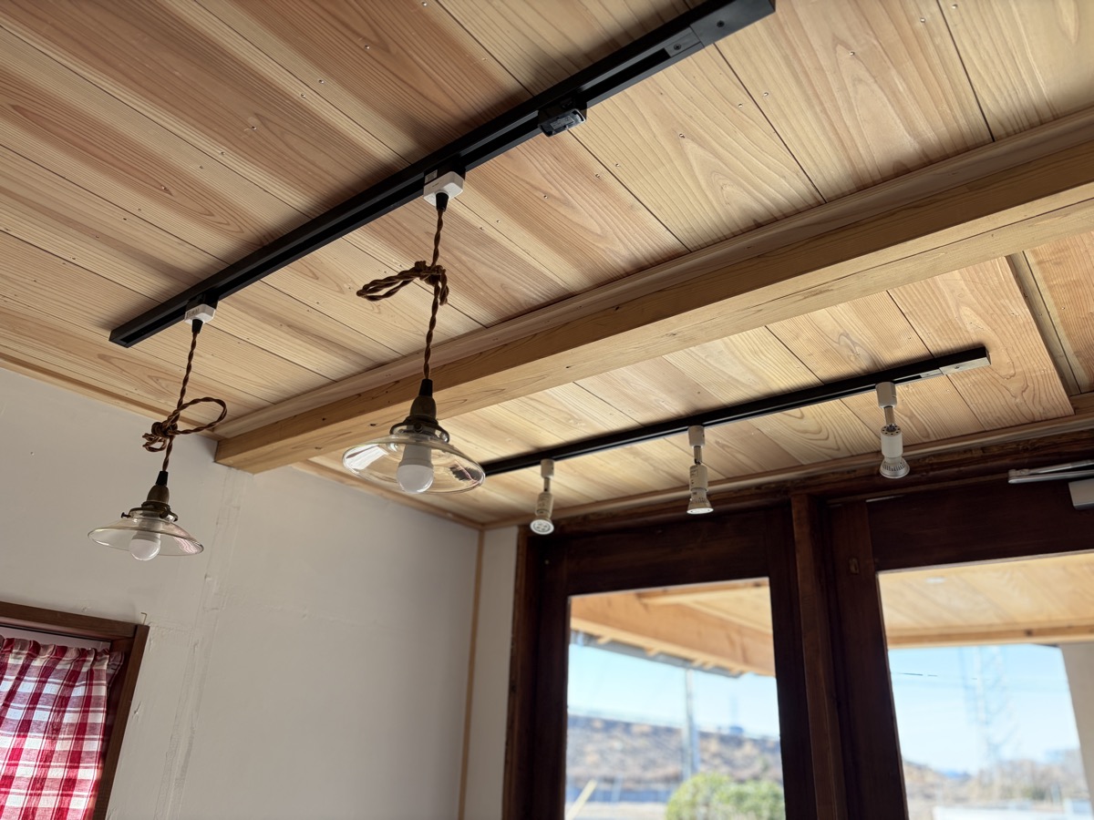 リノベしたパン屋の天井