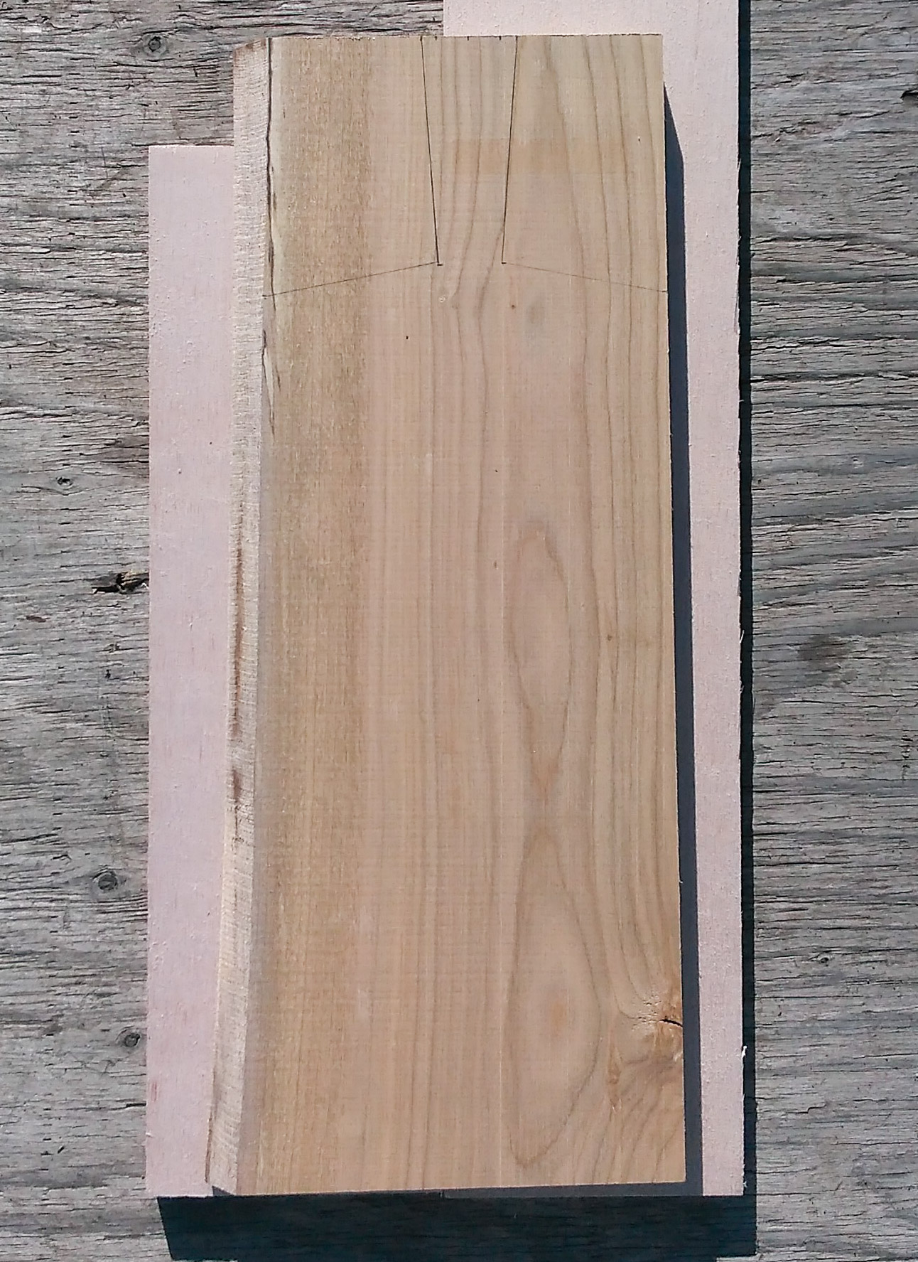 カッティングボードの墨付け