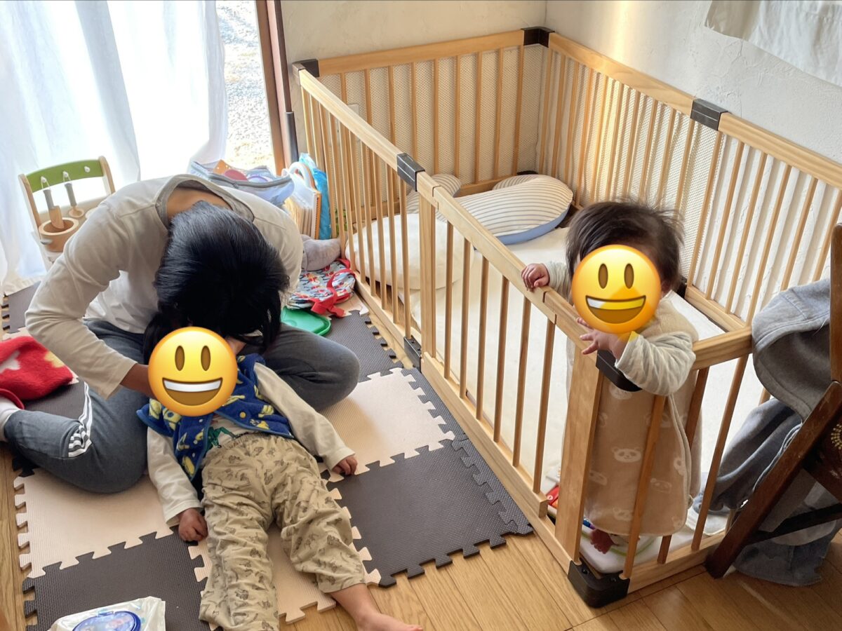 長方形にした木製ベビーサークル