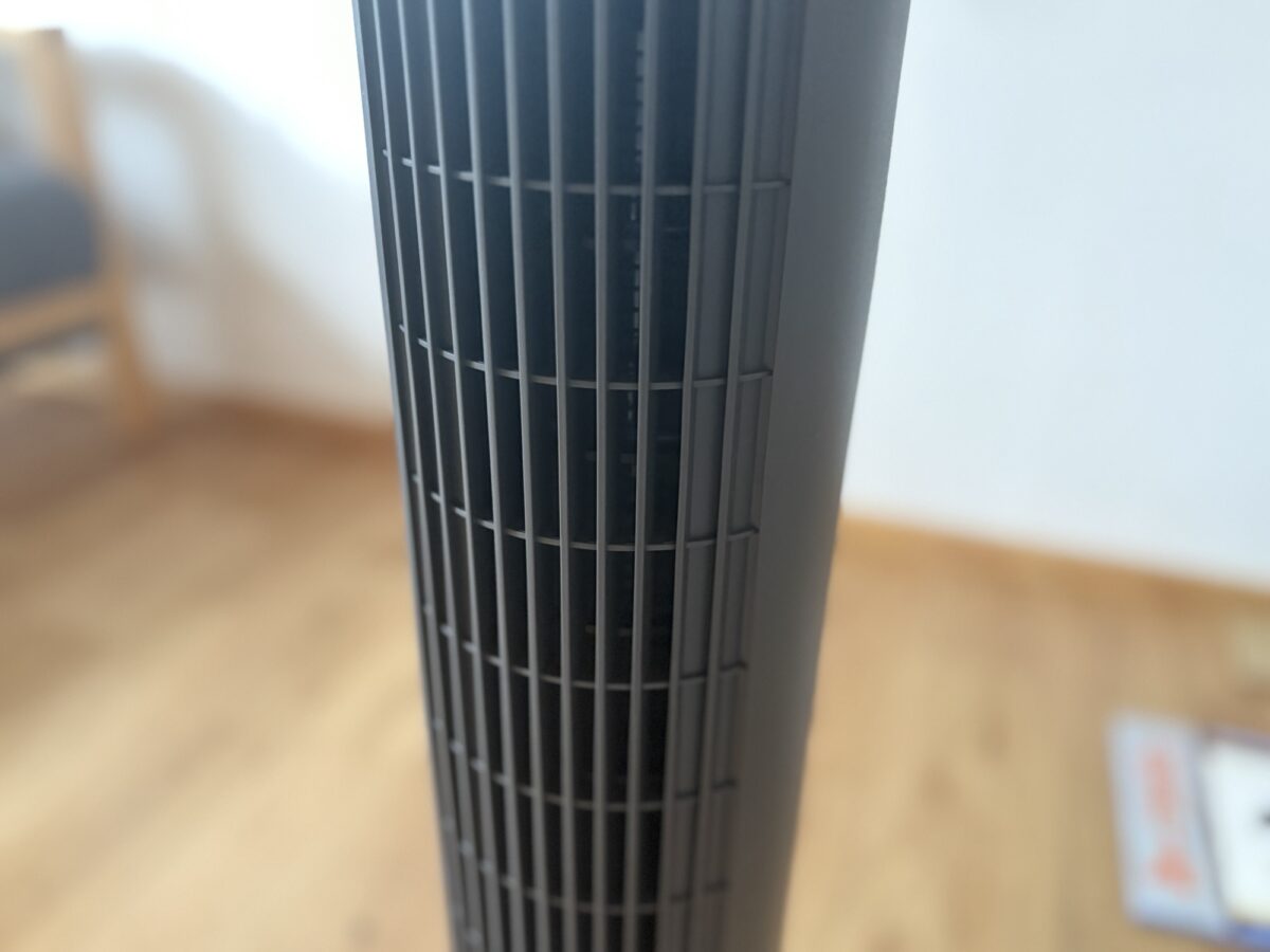 タワーファン TWF-CD83 グレーはファンレスで掃除の手間がない